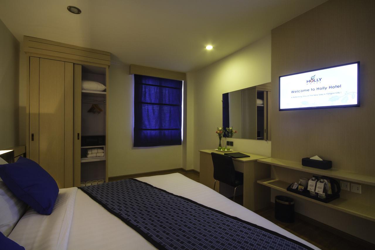 יאנגון Holly Hotel Myanmar מראה חיצוני תמונה