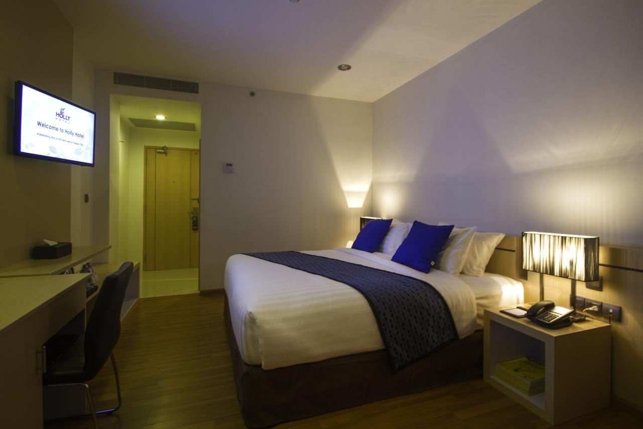 יאנגון Holly Hotel Myanmar מראה חיצוני תמונה